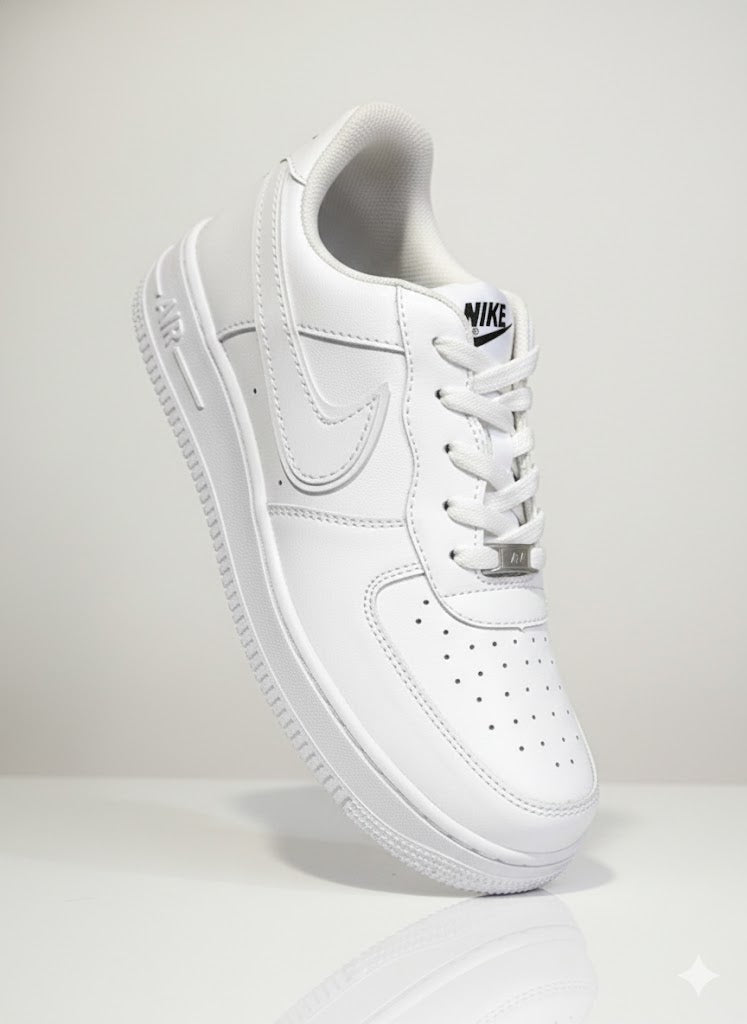 NIKE Stylish White Sneakers For Men